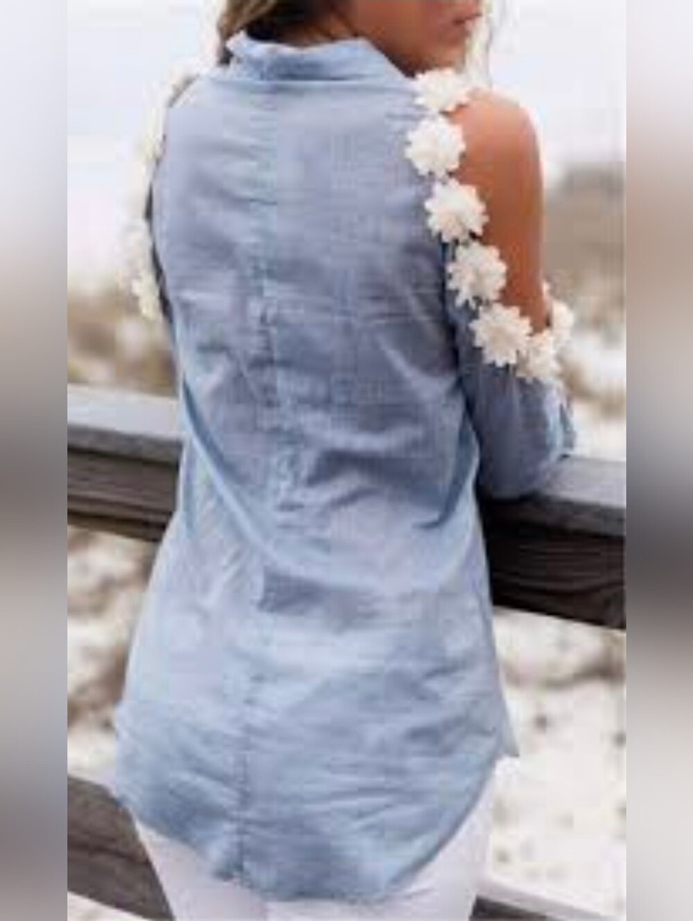 A'reve Flower Cold Shoulder Chambray Blouse | Size Small
